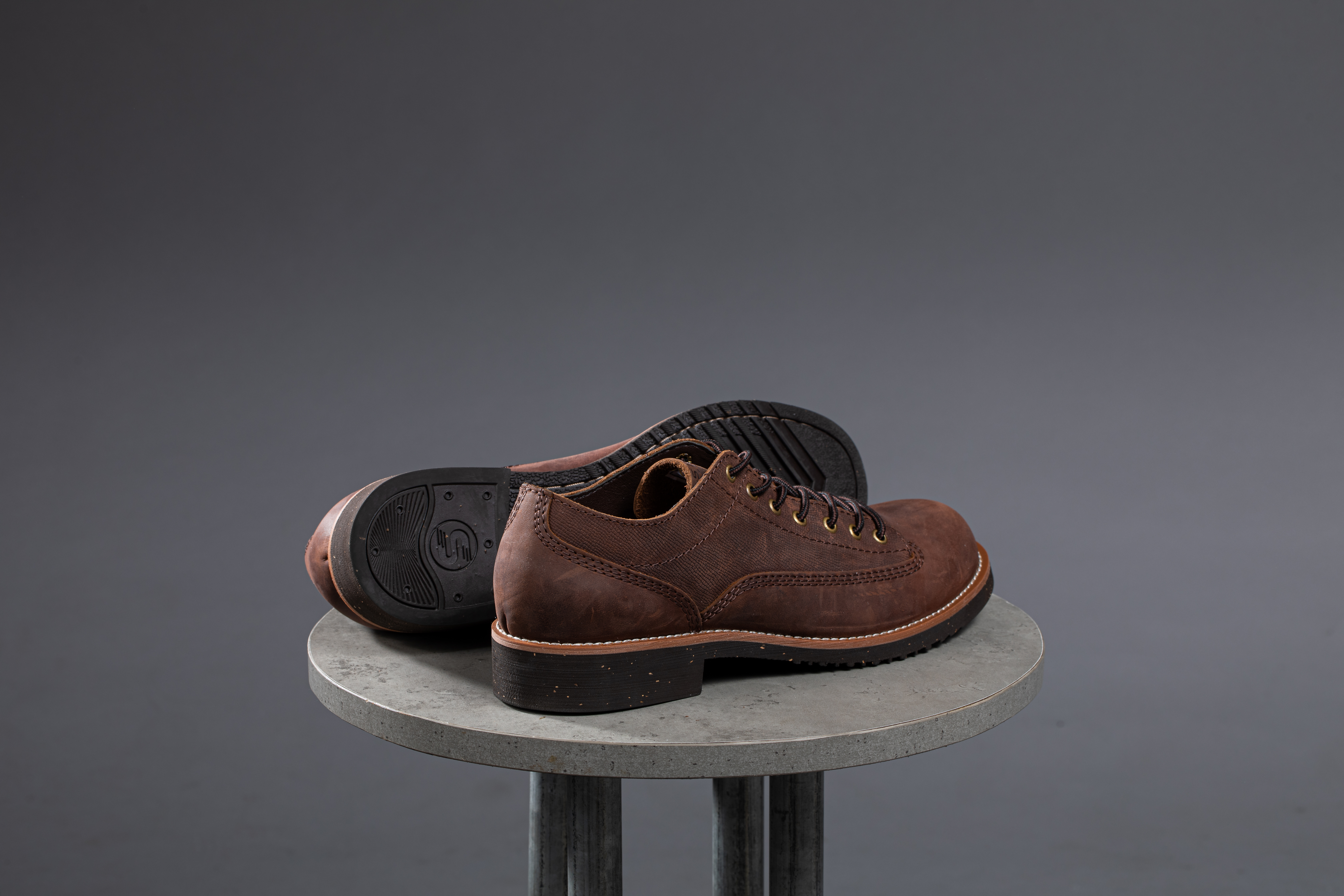 GIÀY BOOT CT LINEMAN LOW-TOP