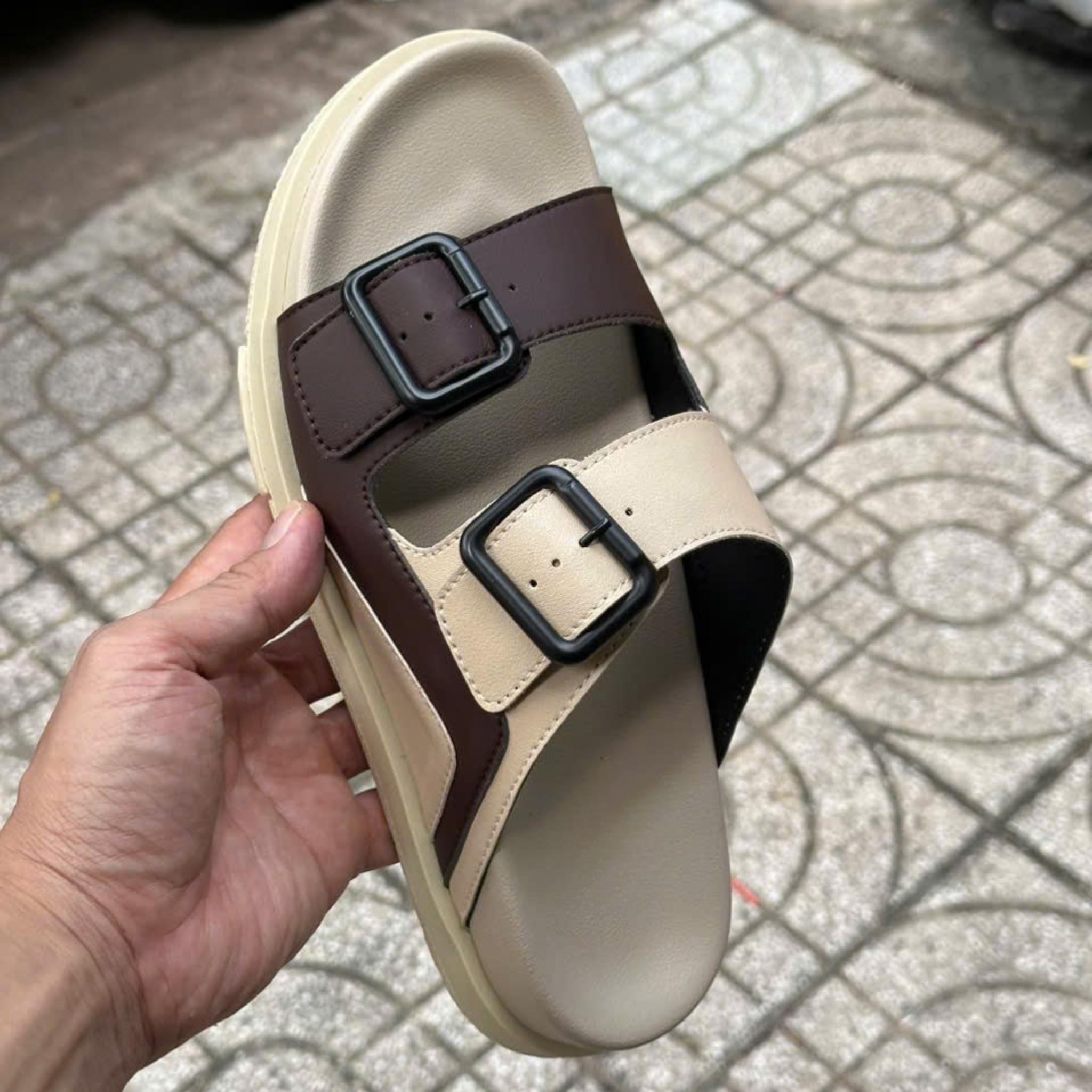 DÉP BẢNG A17