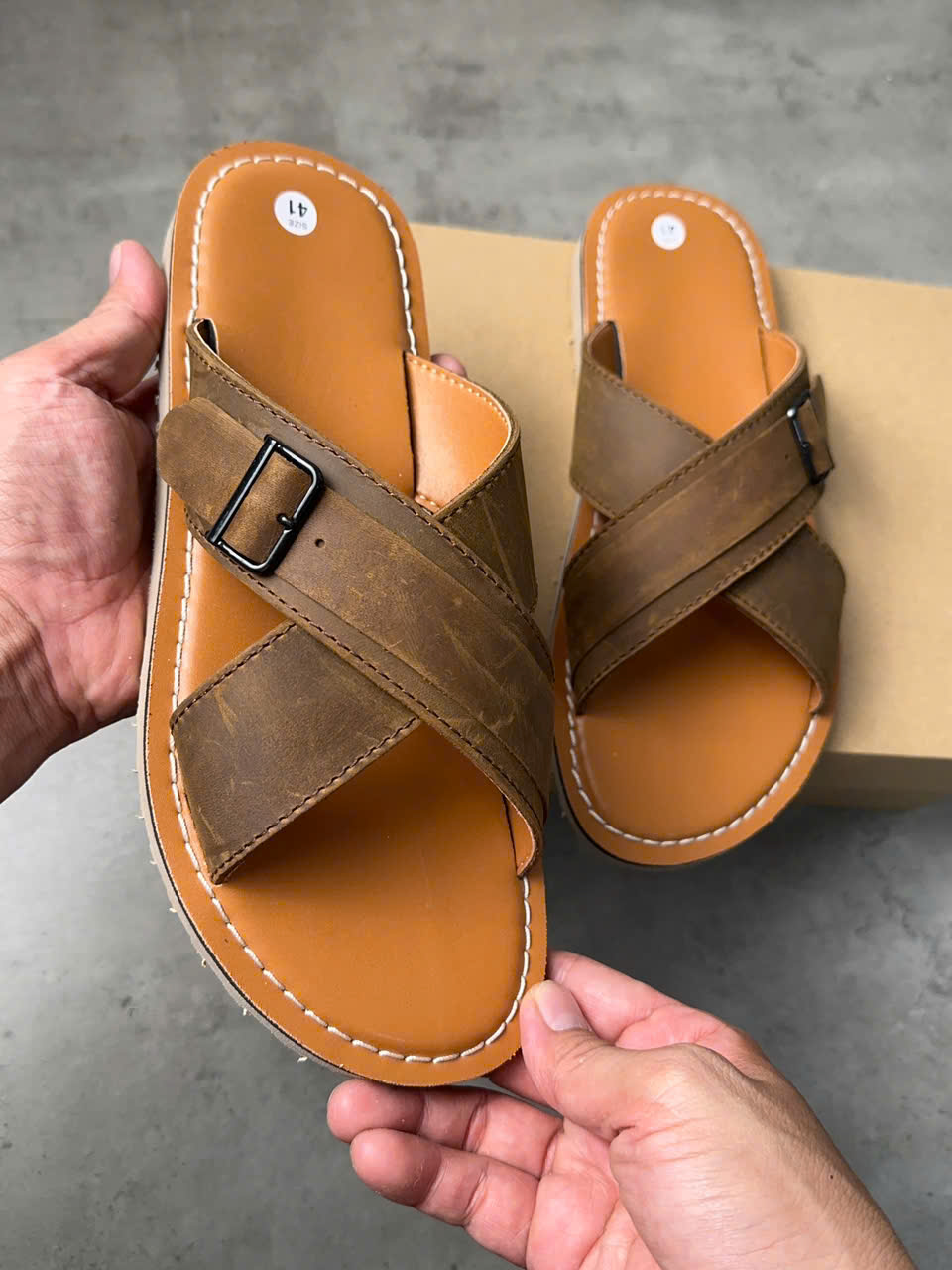 z6714192167069_64161fa297dd2722f5fe026ec84d554e SANDAL S01