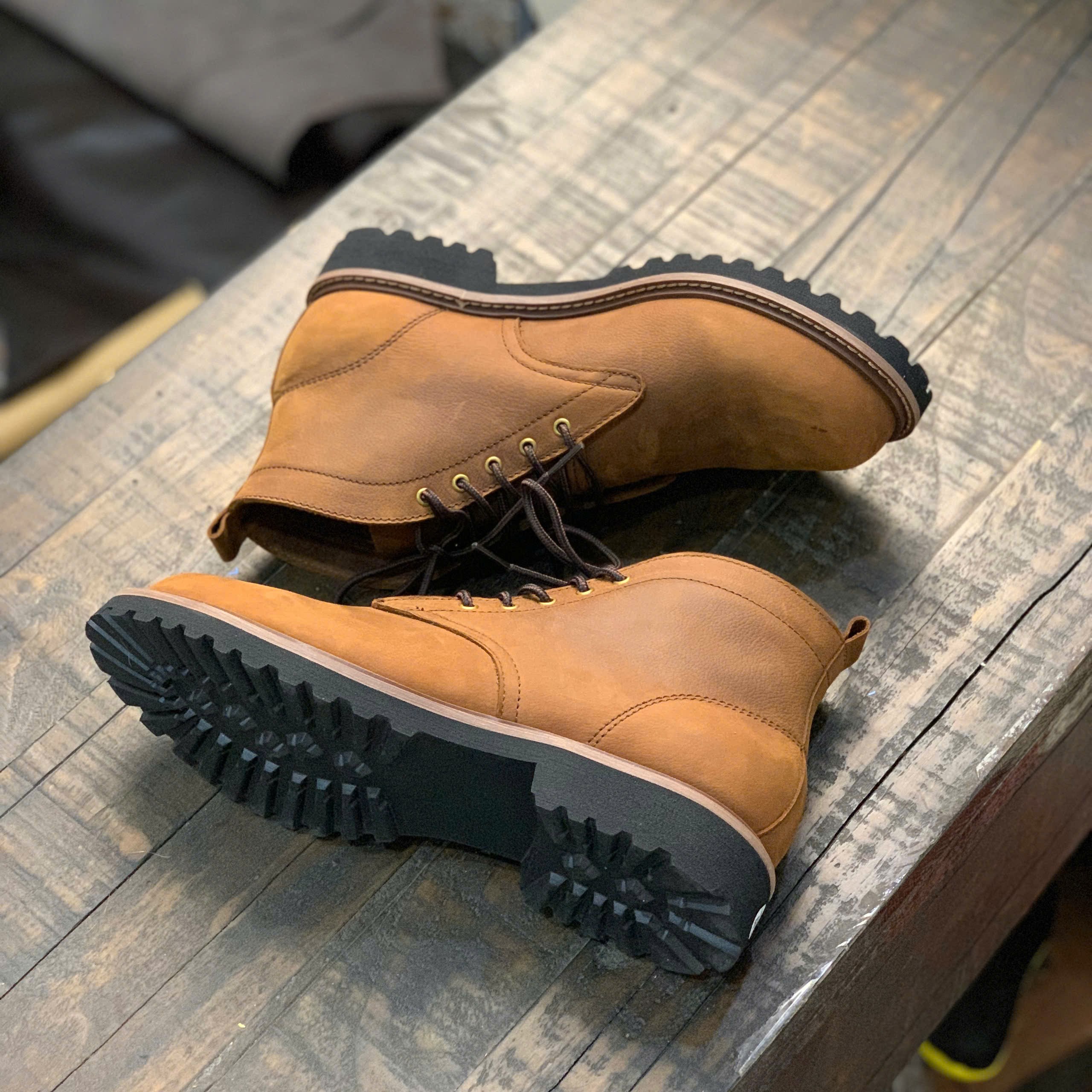 z7160876315975_6f2bec0b5f48d88fbacc71e72020f239 GIÀY BOOT CL CHUKKA - ĐẾ PHYLON