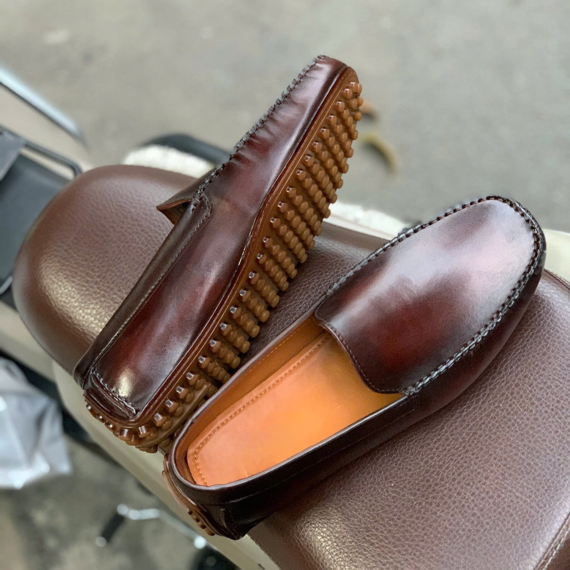 GIÀY LƯỜI LOAFER - ĐÁNH MÀU