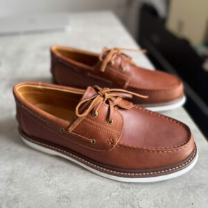 2 GIÀY BOAT SHOES