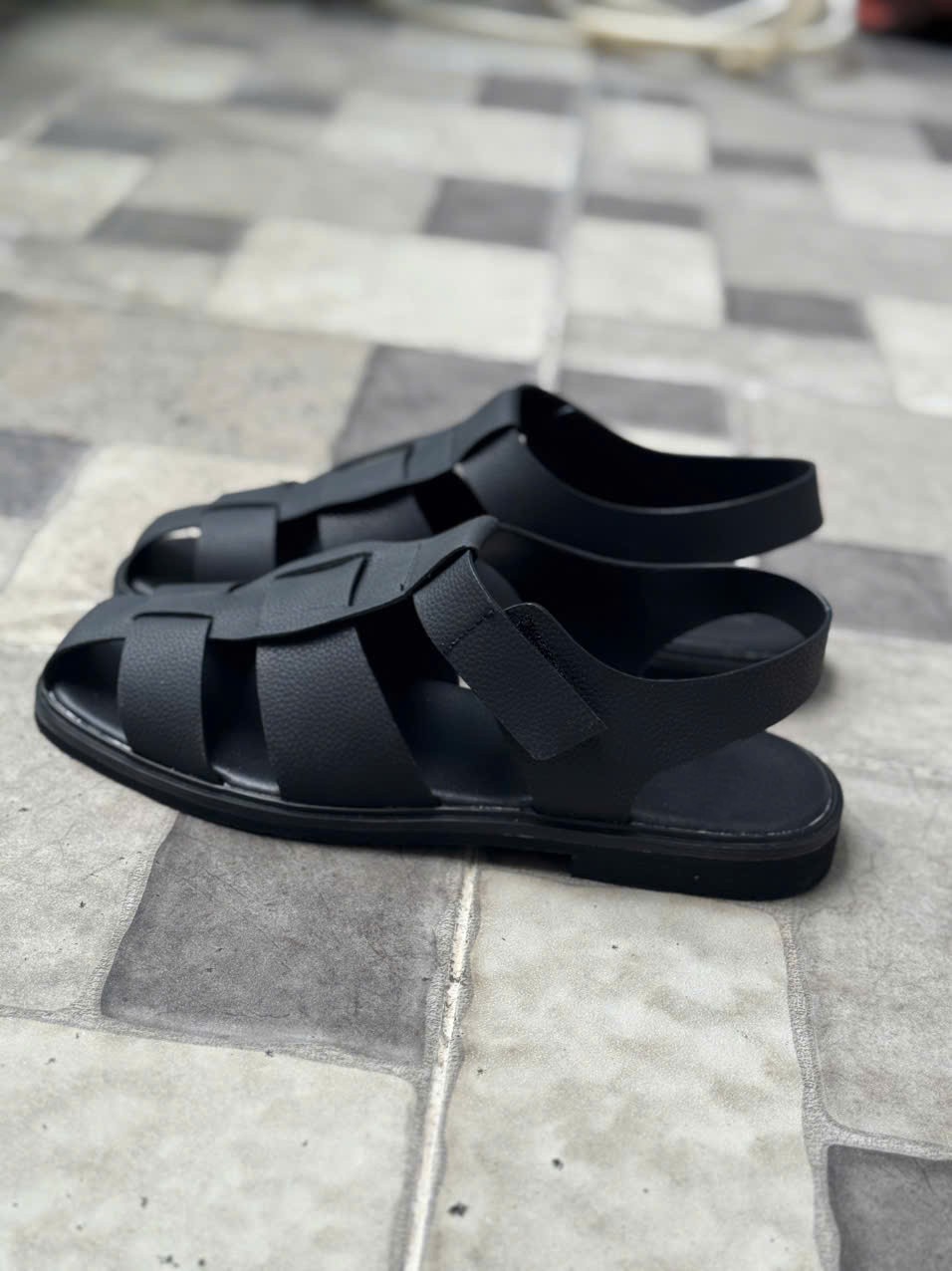 z7767892204250_410ff5e1e09092edb2673bf5db0d8b02 SANDAL RỌ - DA BÒ
