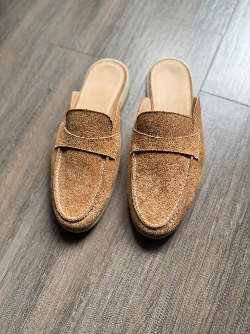 z7990798598427_01c711925a125991fab23cd53384662c GIÀY SỤC LOAFER DA LỘN